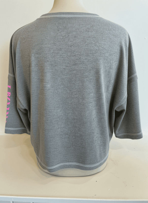 Camiseta gris con hilo lurex