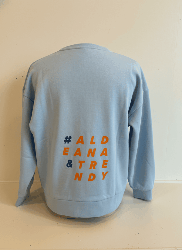 Sudadera corta azul celeste