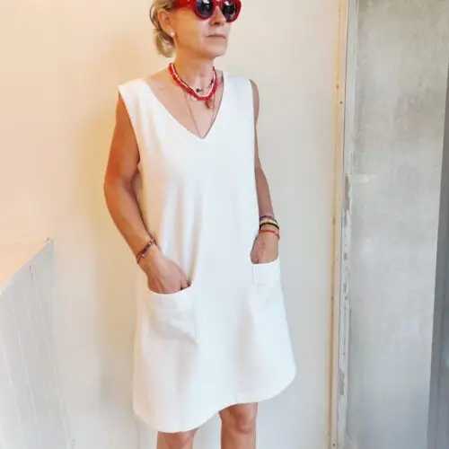 Vestido corto, corte evasé